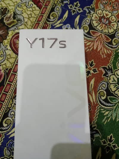 Viv Y17s 6+6+128 urgent for sale ha