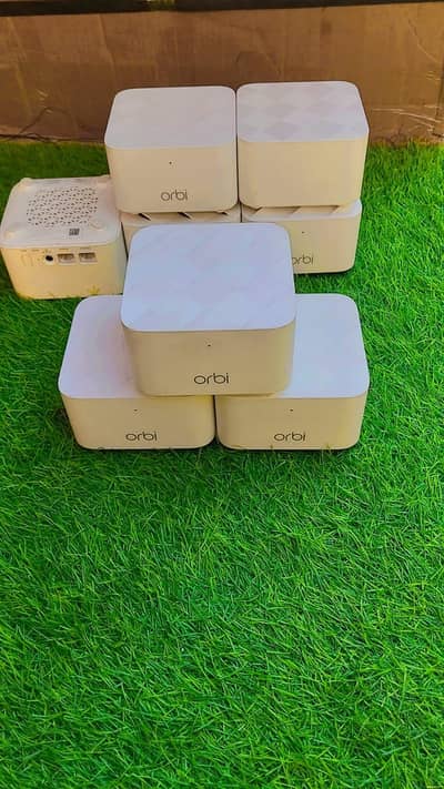 Netgear Orbi RBR10 Dualband Long Range mesh wifi Router