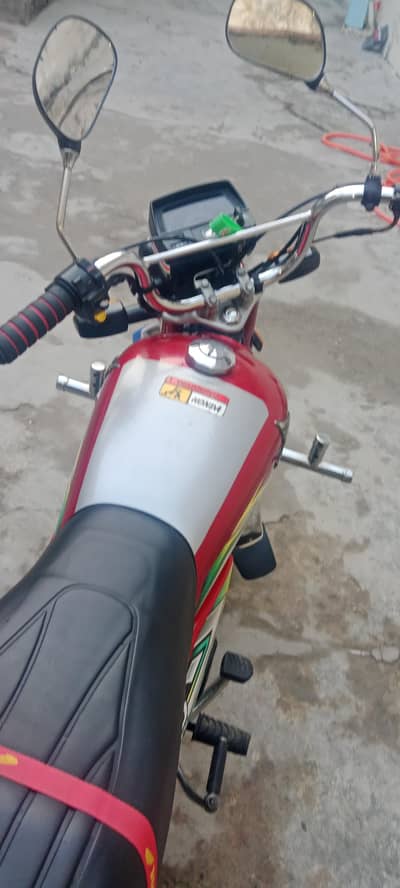 2023 mode good condition 10by 10