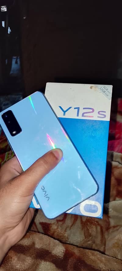 vivo y12s_3/32 with box