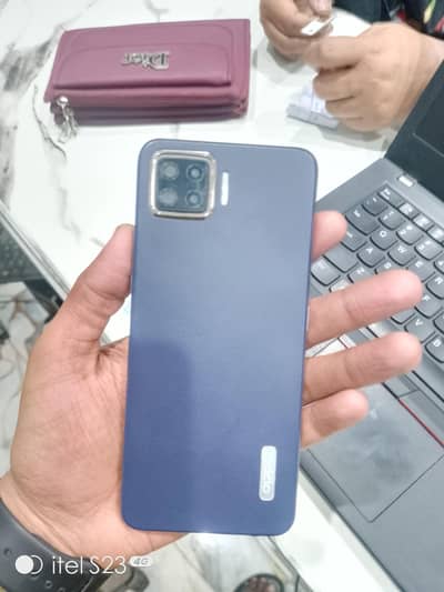 oppo f17 8/128 pta aproved