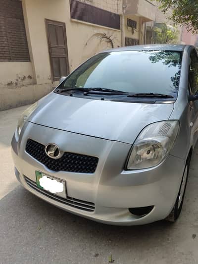 Toyota Vitz 1.0 2005/2007 Model (Lush condition )