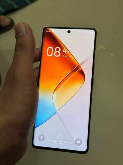 Infinix Note 40 Pro (1st Owner)