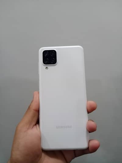 Samsung a12