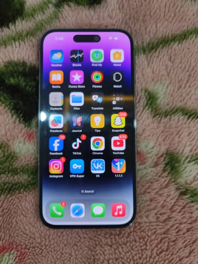 Iphone 14 pro purple