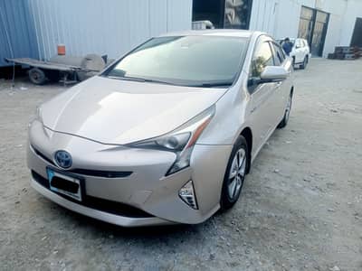Toyota Prius 2016