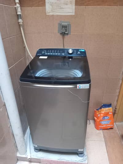 Selling 12kg Automatic Washing in new condition