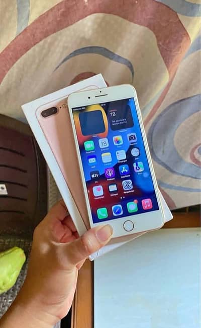 iPhone 7 plus 128 my WhatsApp number 03241295120