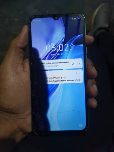 infinix note 11 6/128 gb or condition  8/10 with box ,charge ni ha