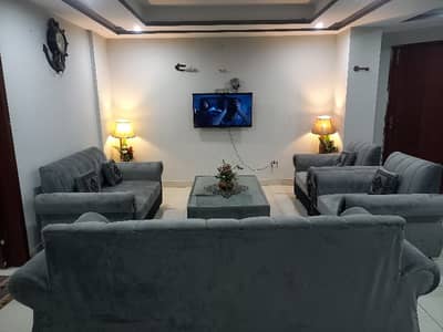 (Z) 1 Bed Brand New Luxurious Furnished Apartment Available For Rent In Bahria Town Phase 8