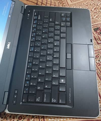 i5, 4th , 8/256 ssd with 2 gb graphic card