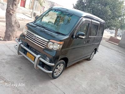 Daihatsu Atrai turbo wagon. 09/14 model