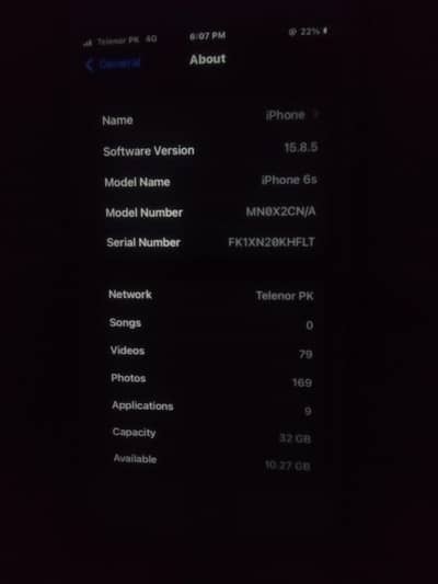 iPhone 6s 32GB . only data cable sath Hai