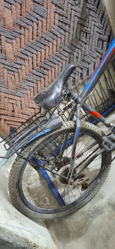 2 bicycles for sale on urgent bases