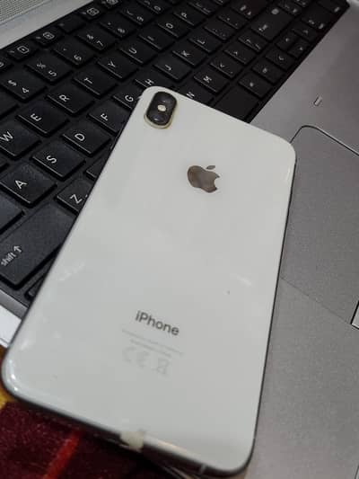 xs max