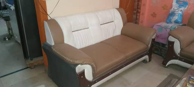 7 Seater Sofa set with Table