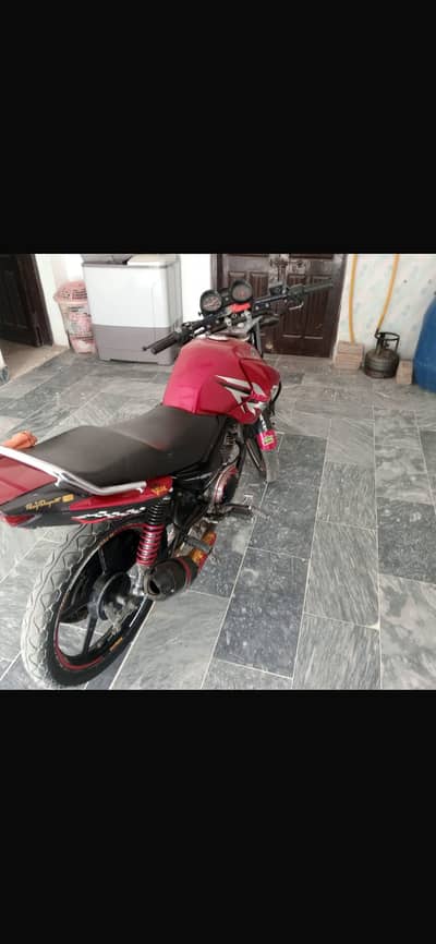 Ybr 2016 model tyre and other parts is all ok