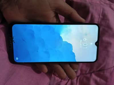 Realme 5, 4gb Ram ,64gb Memory. original PTA approved hain
