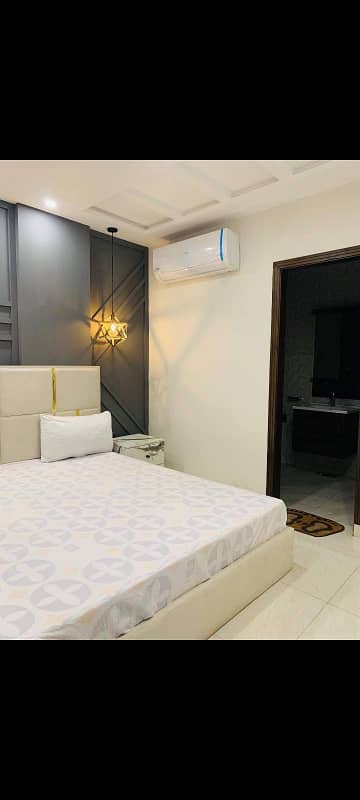 Luxury Apartment For Daily Basis Rent In Bahria Town Lahore