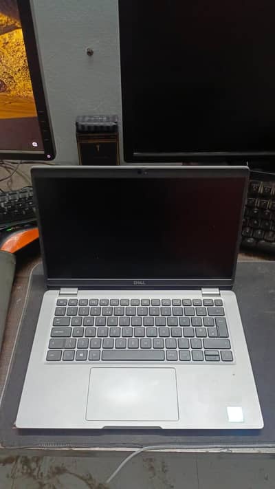 Core i5 11th Gen. latitude 5320