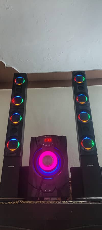 audionic speaker only one month used