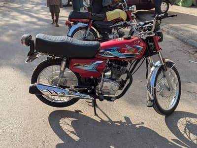 honda 125 2024 model red