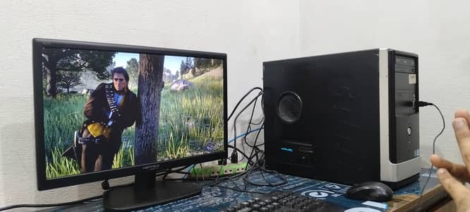 Cpu=  i74th Gen, with RX580 8GB Card 87board Asus, 8GbDDR3