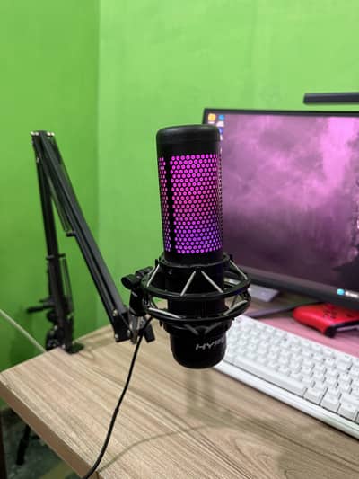 HyperX Quadcast USB Microphone with stand