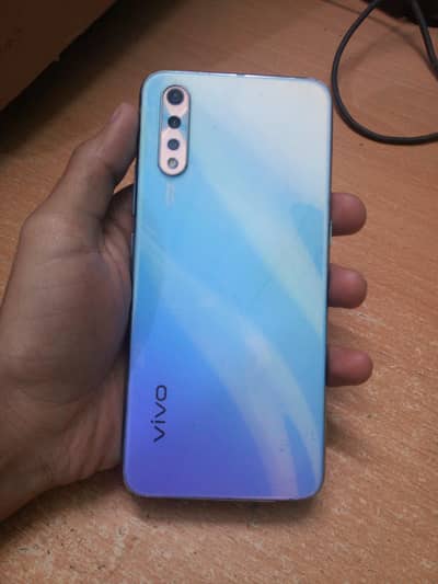 Vivo S1
