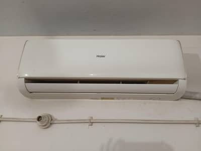 HAIER AC NON INVERTER