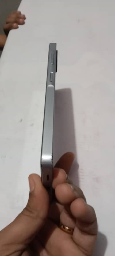 Samsung a06 4-64  only mobile  hai