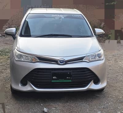 Toyota Axio Hybrid Corolla