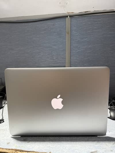 MacBook Air 2016