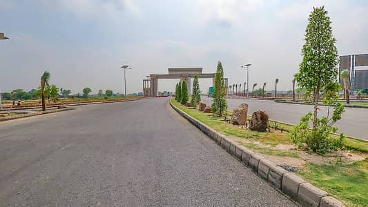 C BLOCK 10 MARLA PLOT IN LDA CITY LAHORE CONFIRME AVILABEL FOR SALE