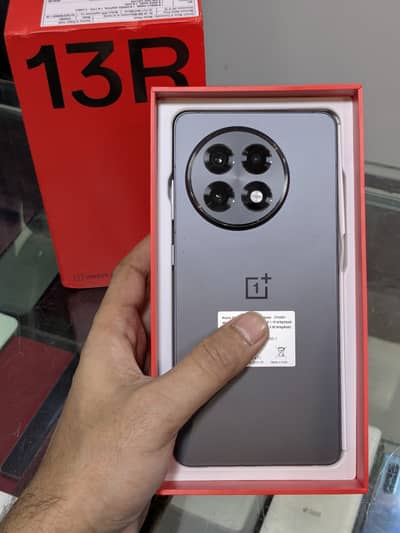 oneplus 13r