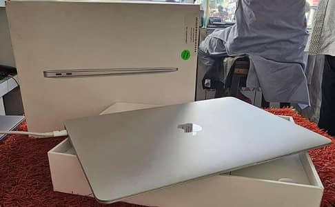 Ipad Pro M2 Chip //MacBook Air M-1 Chip 2020 Fully Box