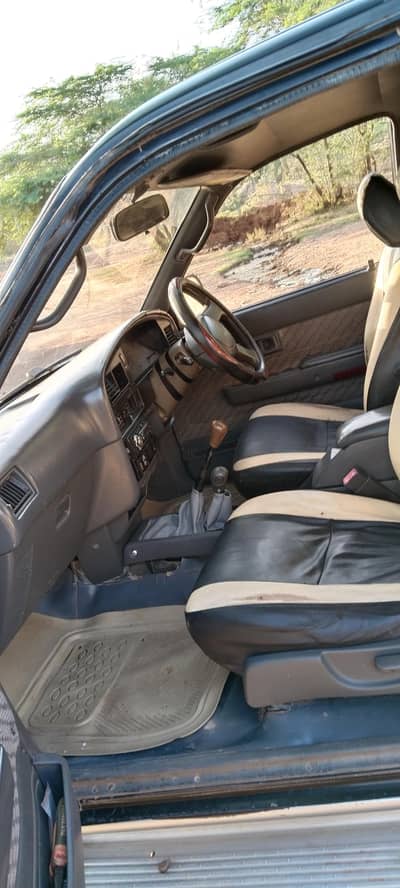 Dabal cabin dhala Balck