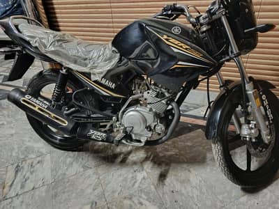 Yamaha ybr125
