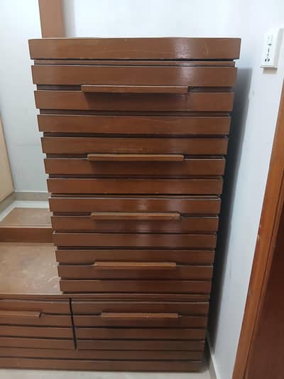 Chester with attached mirror