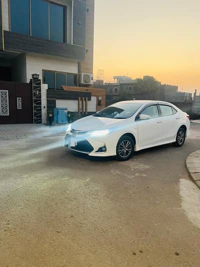 Corolla Gli total genuine 2018/19 low mileage Super White