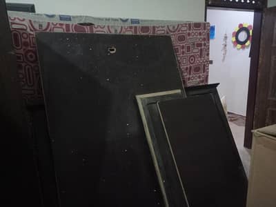 bed set almari 4  door  divider  mattress dressing table iron stand