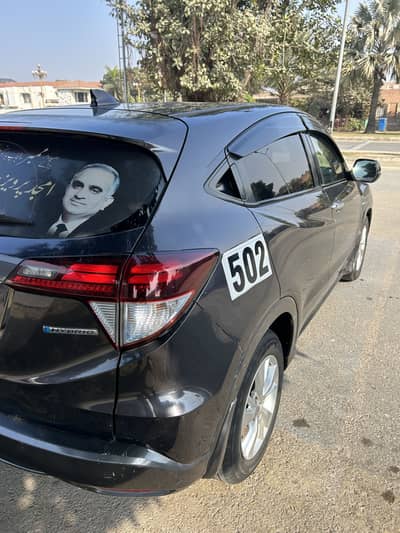 Honda Vezel Hybrid in Immaculate condition