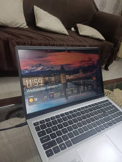 Dell 11th generation laptop 8gb ram DDR4 15.6 1080p led 256gb SSD