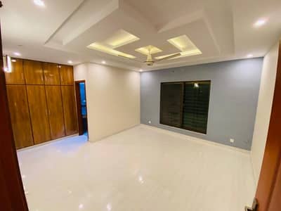 10 Marla Lower Portion For Rent