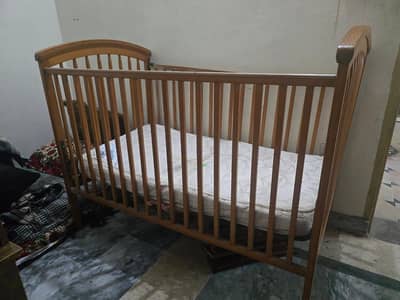 Kids bed with metress for Sale
