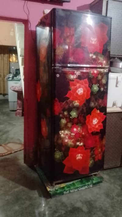 45,000 price condition achi hai aur cooling bhi ok hai