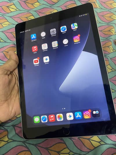 Ipad 5 sealed 32gb