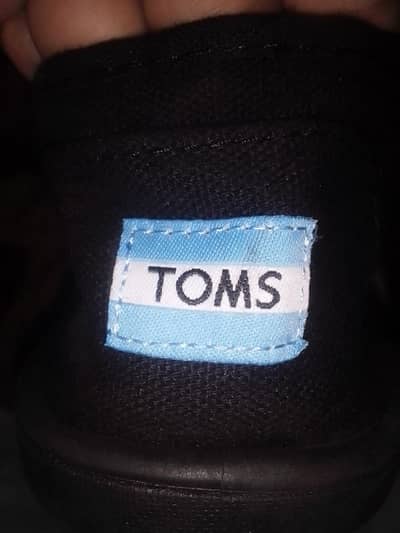 toms shoes