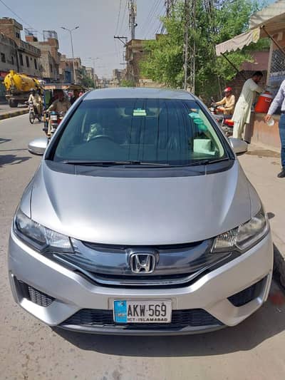 HONDA FIT HYBRID  2018 SILVER BEAUTIFUL  CAR