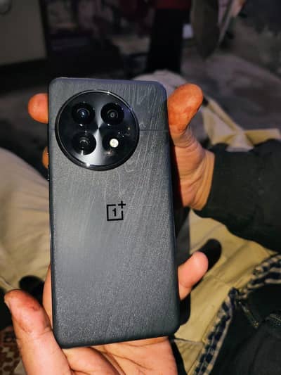 OnePlus 13 16/512 PTA APPOVED